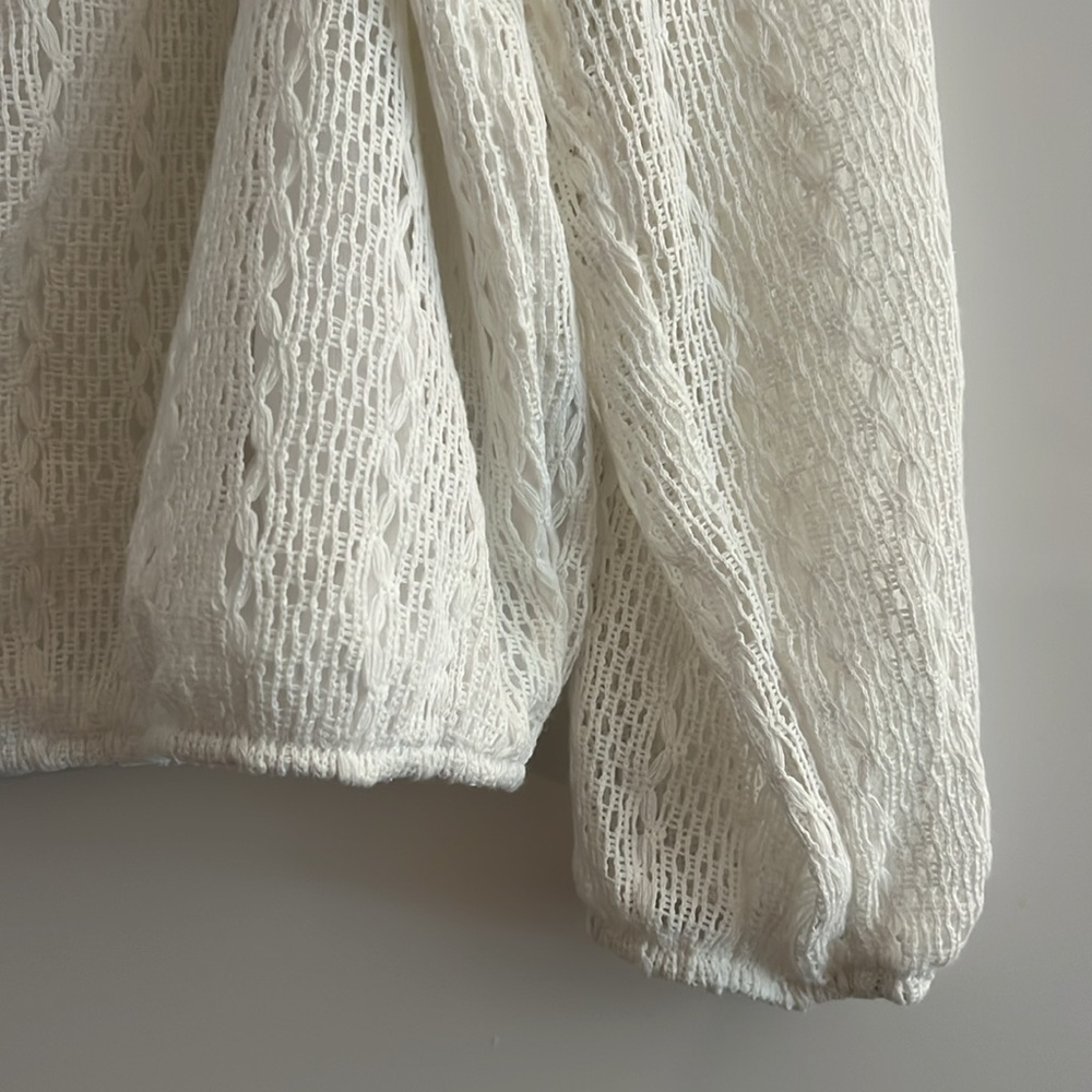 Eclipse Crochet Long-Sleeve Off-The-Shoulder Top - Picture 4 of 11